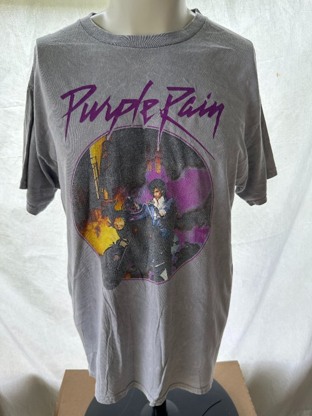 Prince Purple Rain Men's Gray T Shirt Size Large Cotton Tye Dye